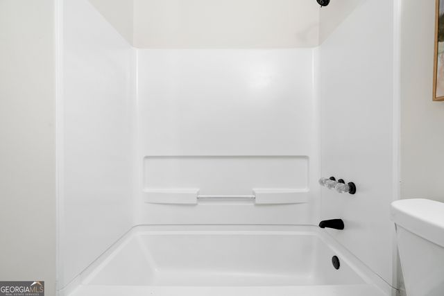 870 Long Branch Circle, Sugar Hill, GA 30518