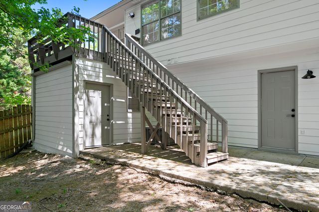 870 Long Branch Circle, Sugar Hill, GA 30518