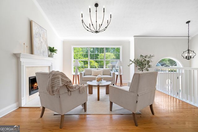 870 Long Branch Circle, Sugar Hill, GA 30518