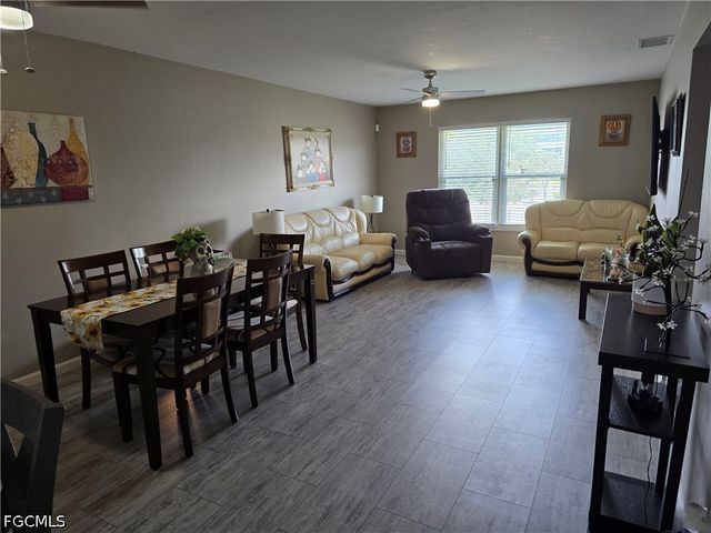 1617 SE 26th ST 202, Cape Coral, FL 33904