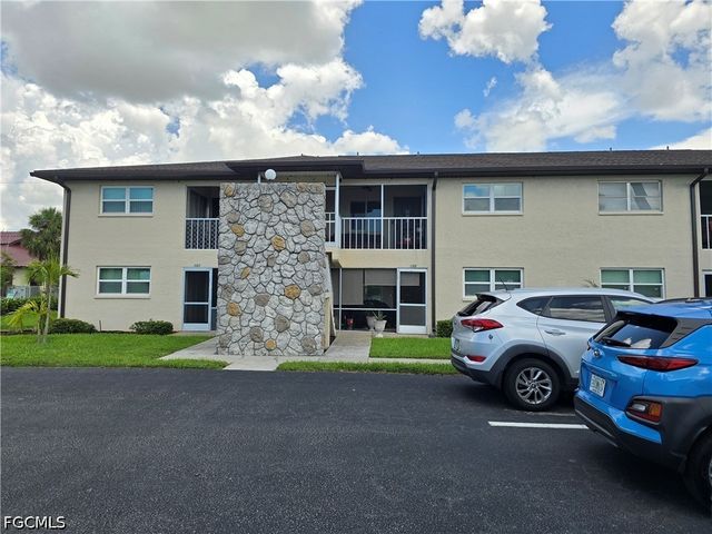 1617 SE 26th ST 202, Cape Coral, FL 33904