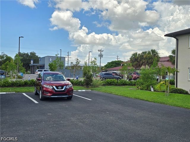 1617 SE 26th ST 202, Cape Coral, FL 33904