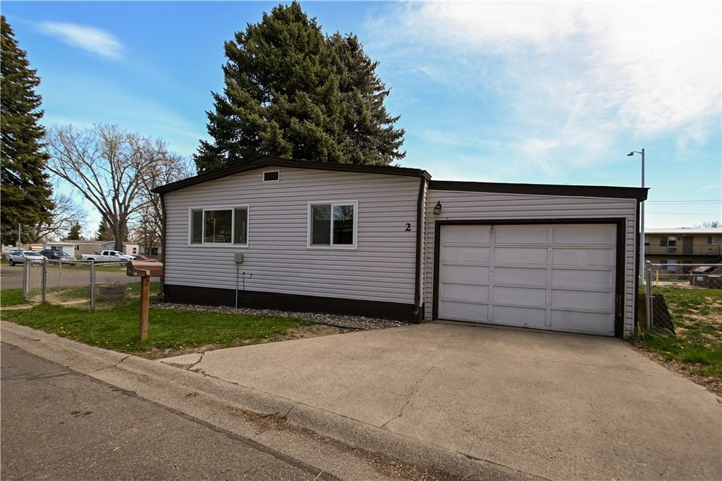 2 Prince Charles Drive, Billings, MT 59105