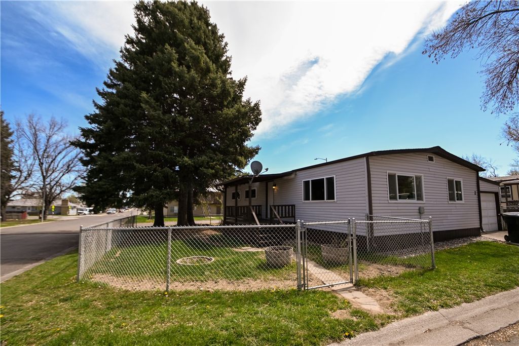 2 Prince Charles Drive, Billings, MT 59105 photo 2