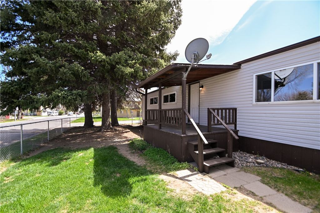 2 Prince Charles Drive, Billings, MT 59105 photo 3
