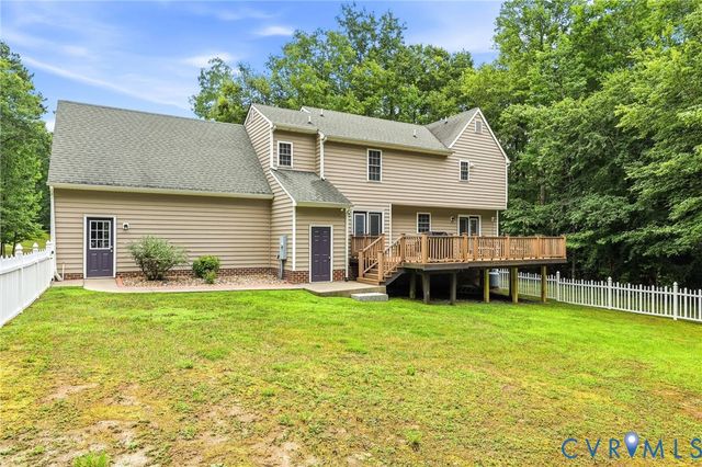 12301 Hulsey Dr, Chesterfield, VA 23838