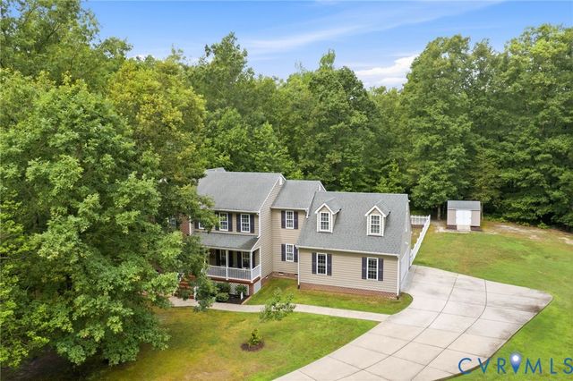 12301 Hulsey Dr, Chesterfield, VA 23838