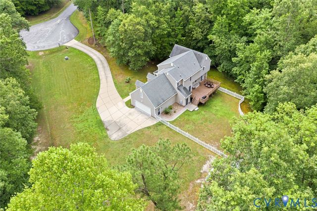 12301 Hulsey Dr, Chesterfield, VA 23838