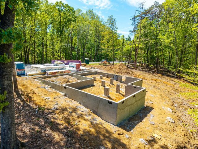 1496 Bremble Drive, Moneta, VA 24121
