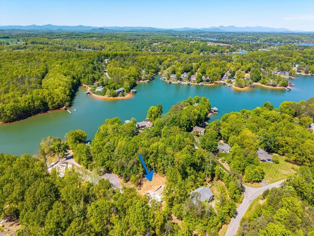1496 Bremble Drive, Moneta, VA 24121