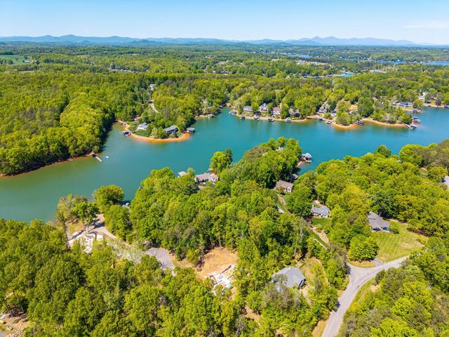1496 Bremble Drive, Moneta, VA 24121