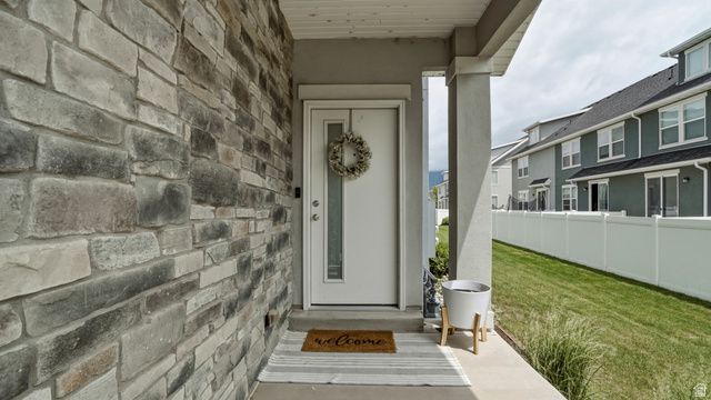 2454 W WYSTERIA DR, Mapleton, UT 84664