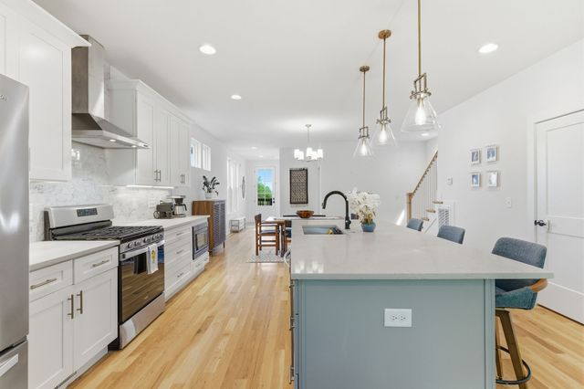 5823 Maxon Ave, Nashville, TN 37209
