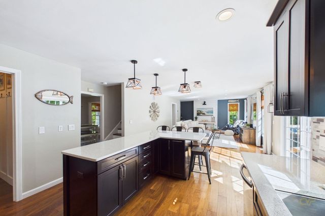 110 Fearing Hill Rd, Wareham, MA 02576