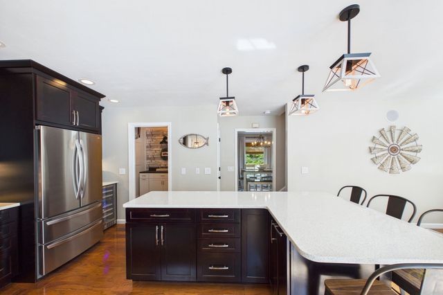 110 Fearing Hill Rd, Wareham, MA 02576