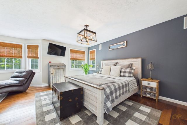 110 Fearing Hill Rd, Wareham, MA 02576