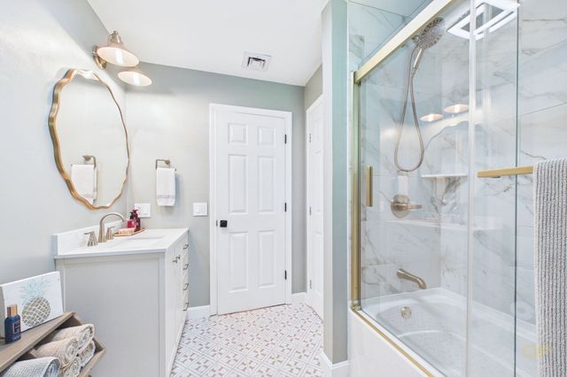 110 Fearing Hill Rd, Wareham, MA 02576
