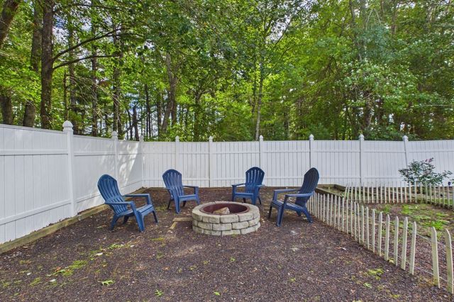 110 Fearing Hill Rd, Wareham, MA 02576