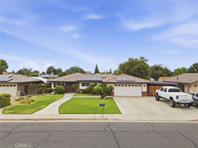 7604 Kimberly, Bakersfield, CA 93308