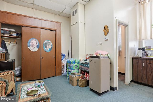 6933 LUDLOW ST, Upper Darby, PA 19082