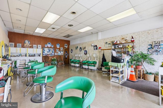 6933 LUDLOW ST, Upper Darby, PA 19082