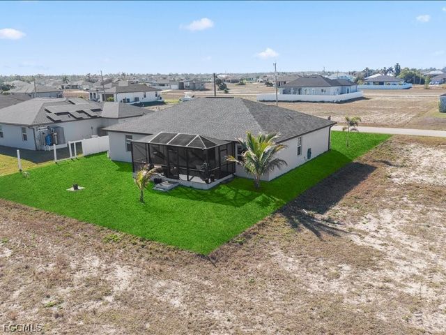 4317 NW 34th LN, Cape Coral, FL 33993