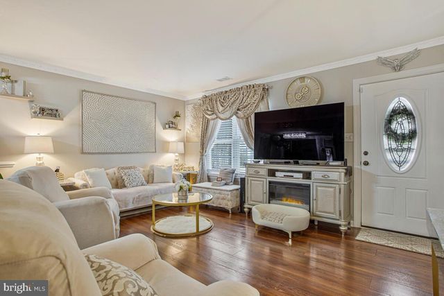 4098 BLUEBIRD DR, Waldorf, MD 20603