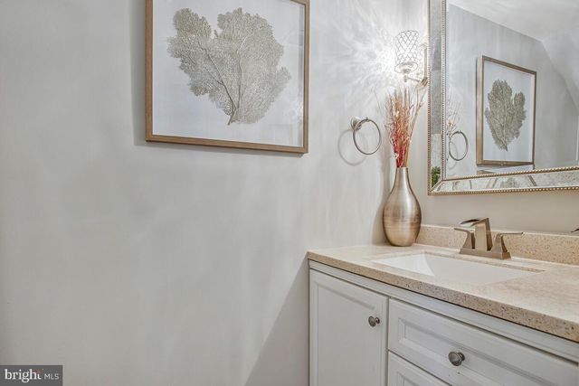 4098 BLUEBIRD DR, Waldorf, MD 20603