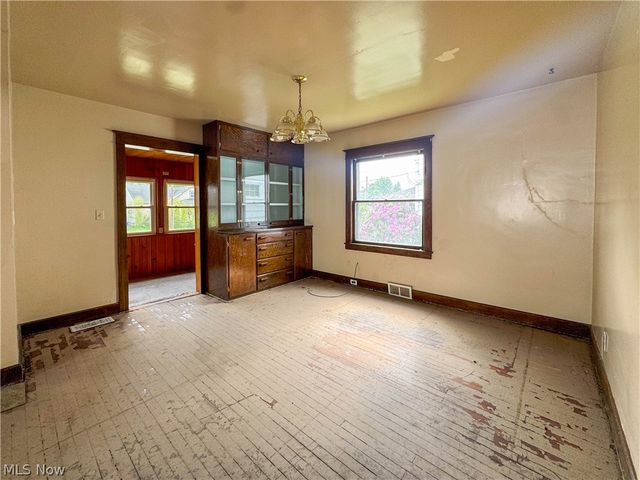 552 E 8th Street, Salem, OH 44460