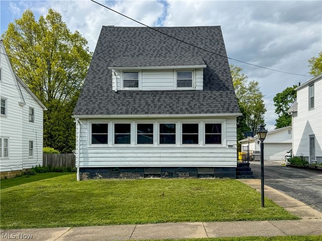 552 E 8th Street, Salem, OH 44460