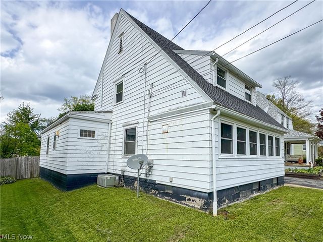 552 E 8th Street, Salem, OH 44460
