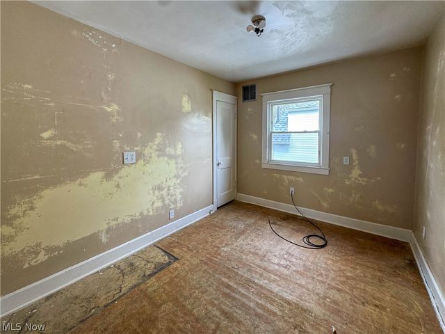 552 E 8th Street, Salem, OH 44460