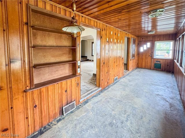 552 E 8th Street, Salem, OH 44460