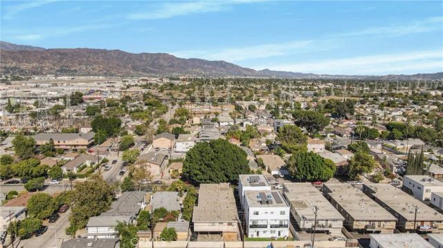 6651 Beck, North Hollywood, CA 91606