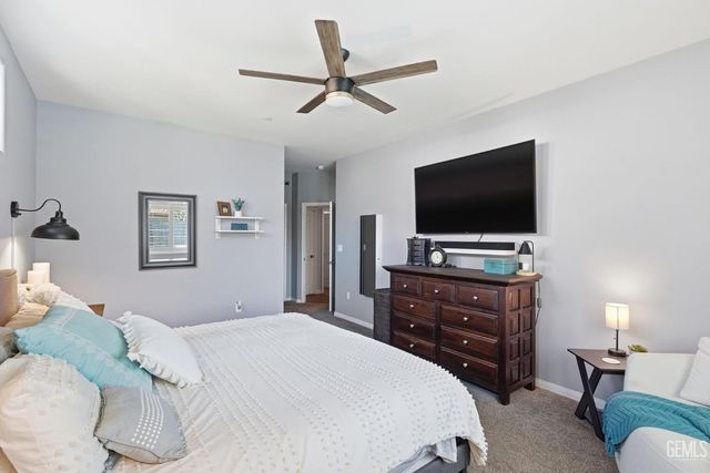 10821 Corbett Canyon Drive, Bakersfield, CA 93312