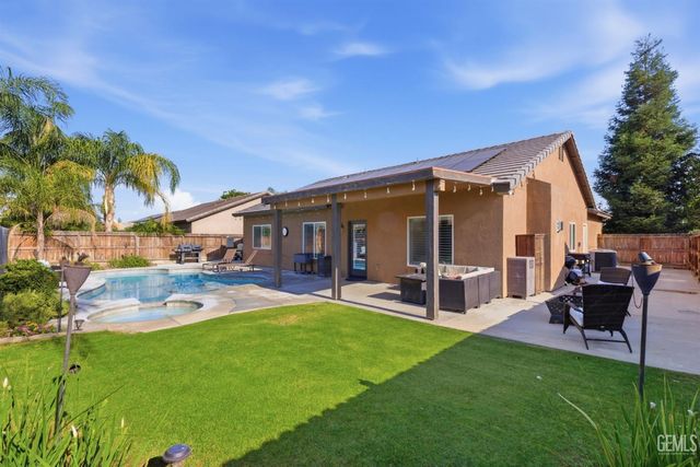 10821 Corbett Canyon Drive, Bakersfield, CA 93312