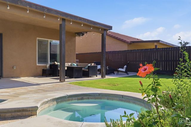 10821 Corbett Canyon Drive, Bakersfield, CA 93312