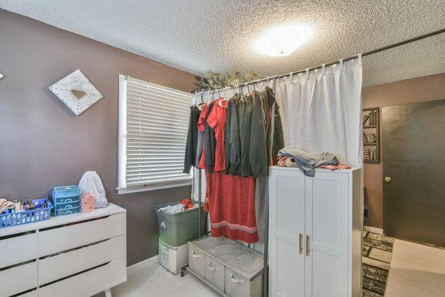 3151 S Kessler, Wichita, KS 67217