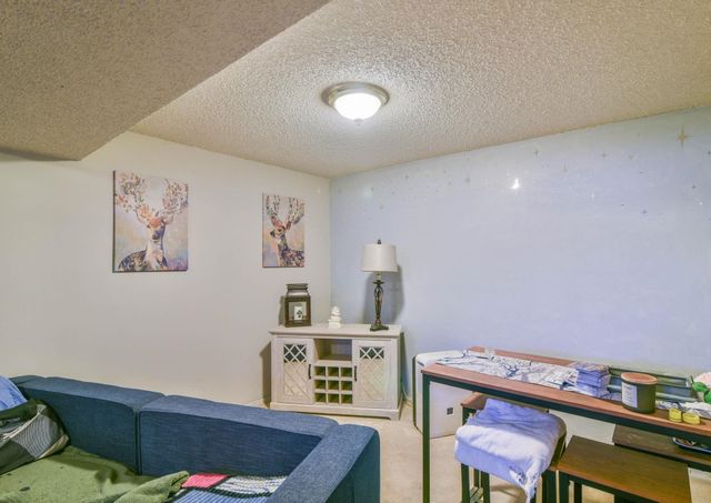 3151 S Kessler, Wichita, KS 67217