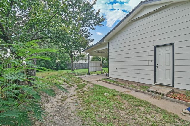3151 S Kessler, Wichita, KS 67217