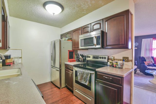 3151 S Kessler, Wichita, KS 67217
