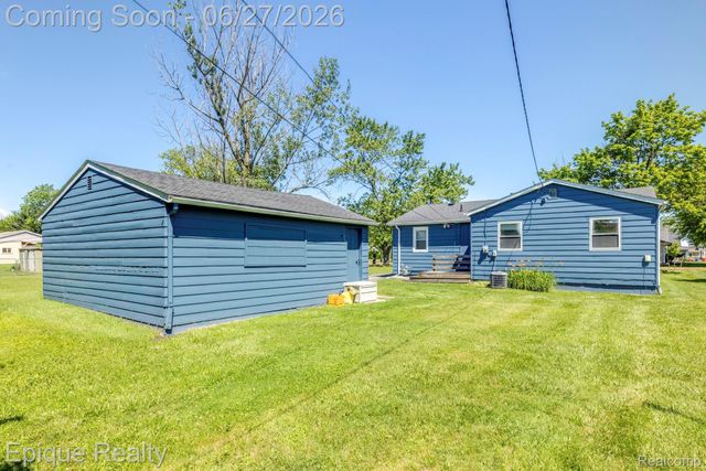 7520 Sunset Boulevard, Worth Township, MI 48450