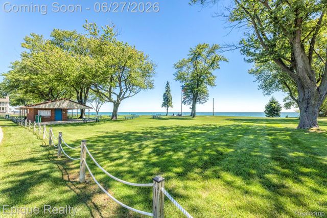 7520 Sunset Boulevard, Worth Township, MI 48450