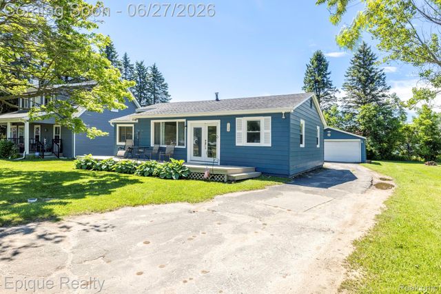 7520 Sunset Boulevard, Worth Township, MI 48450