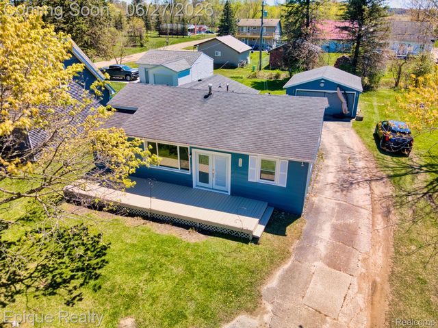 7520 Sunset Boulevard, Worth Township, MI 48450