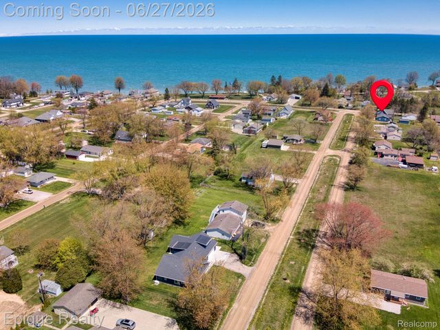 7520 Sunset Boulevard, Worth Township, MI 48450