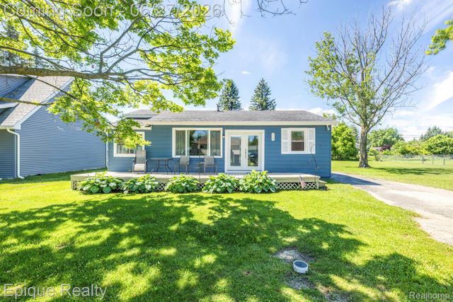7520 Sunset Boulevard, Worth Township, MI 48450