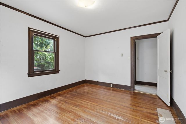 5214 35th Avenue NE, Seattle, WA 98105