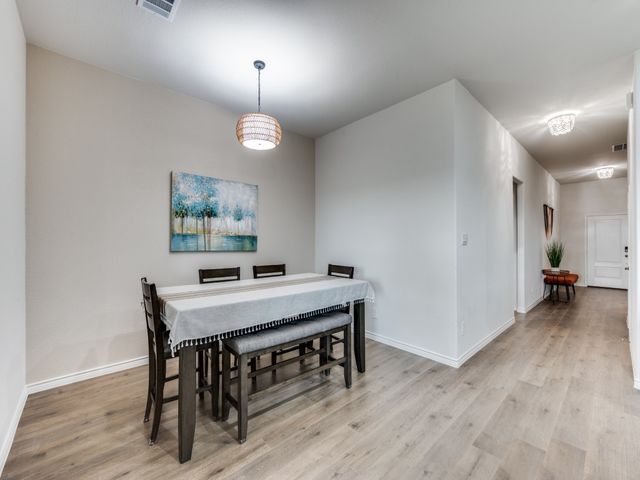 10324 Fall Brook Drive, Aubrey, TX 76227