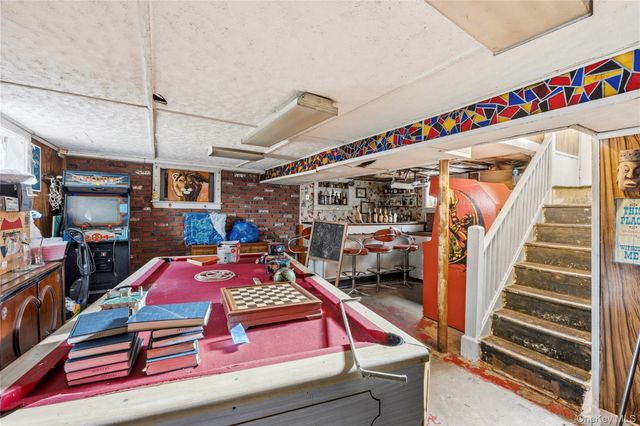 12-40 Beech Court, College Point, NY 11356